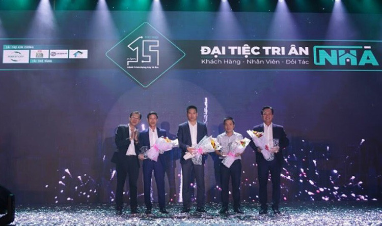 Thiet Thach Group tưng bừng kỷ niệm 15 năm thành lập (2004 - 2019)