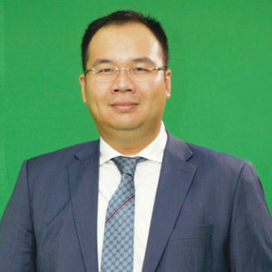 Ông Nguyễn Anh Dzũng - Giám đốc Bộ phận Đo lường bán lẻ Nielsen Việt Nam khuyên