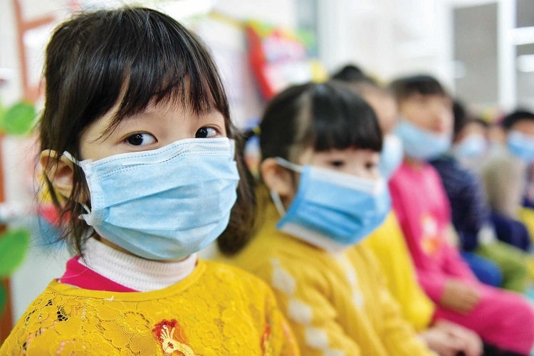 Khẩu trang và công cụ kiểm soát dịch Corona