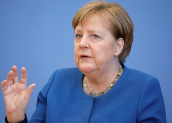 Thủ tướng Angela Merkel cho biết, đây là các biện pháp chưa từng có tiền lệ trong lịch sử của nước Đức, nhấn mạnh rằng Berlin sẽ làm "bất cứ những gì cần thiết" để giải quyết những tác động từ đại dịch COVID-19 này.