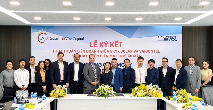 SkyX Solar và Saigontel phát triển hơn 50MW công suất điện mặt trời áp mái