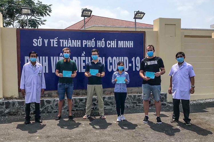 Thêm 4 trường hợp nhiễm Covid-19 mới, Việt Nam ghi nhận 249 ca, 122 người bình phục