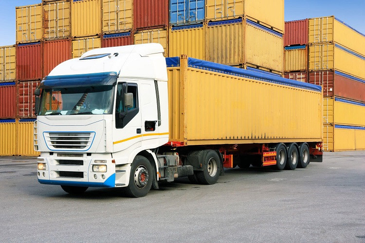 Đề xuất miễn, giảm phí bảo trì đường bộ cho doanh nghiệp vận tải