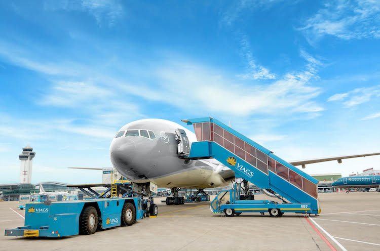 Giảm 10-20% lệ phí dịch vụ hàng không đến hết năm 2020