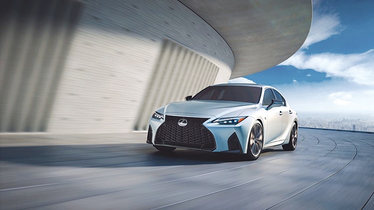 Lexus-IS-5210-1593069697.jpg