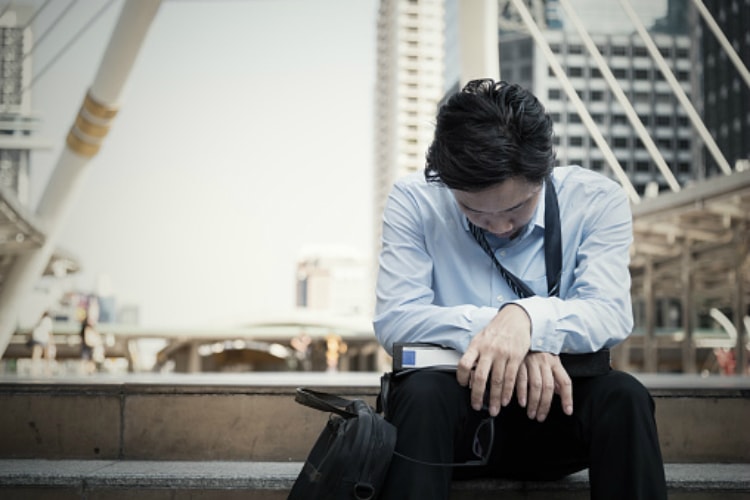 các nhà hoạch định chính sách châu Á cần thực hiện những biện pháp hỗ trợ trực tiếp hơn cho doanh nghiệp, như giảm thuế, trợ cấp tài chính hoặc trợ cấp có điều kiện để giúp doanh nghiệp trả lương cho người lao động