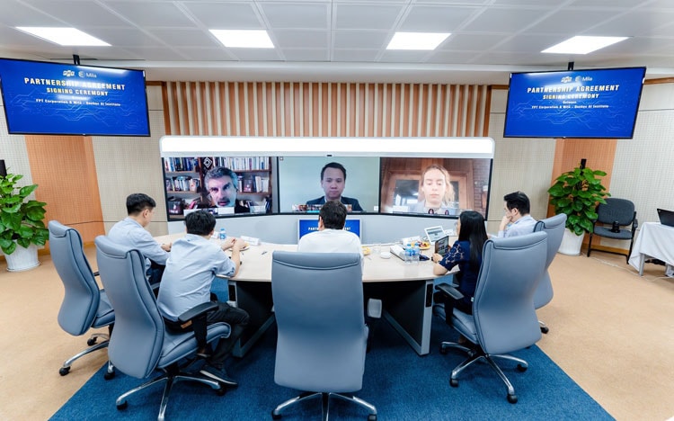 Doanh thu chuyển đổi số FPT tăng 65% trong 6 tháng đầu năm