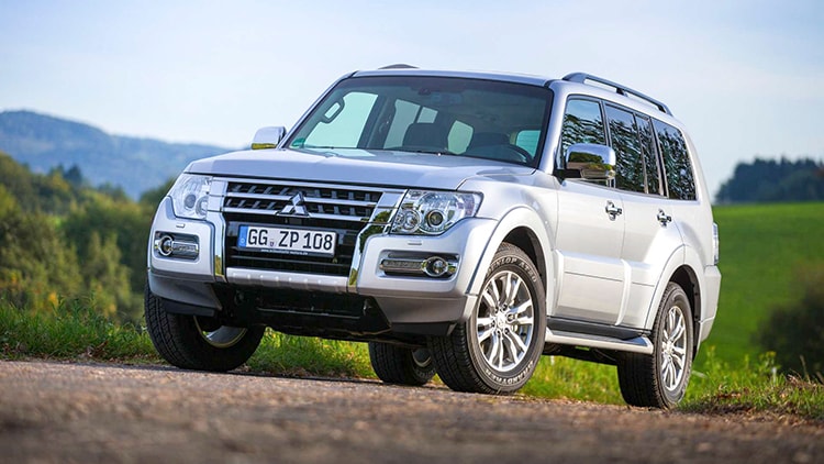 [Caption]Tại thị trường Việt Nam, Mitsubishi Pajero là một trong những cái tên luôn góp mặt vào danh sách những mẫu xe ế ẩm nhất trên thị trường