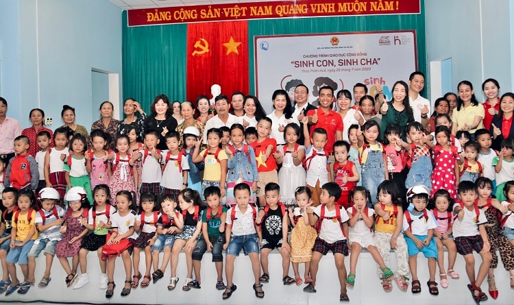 Chương trình “Sinh con, sinh cha” đầu tiên có mặt tại miền Trung