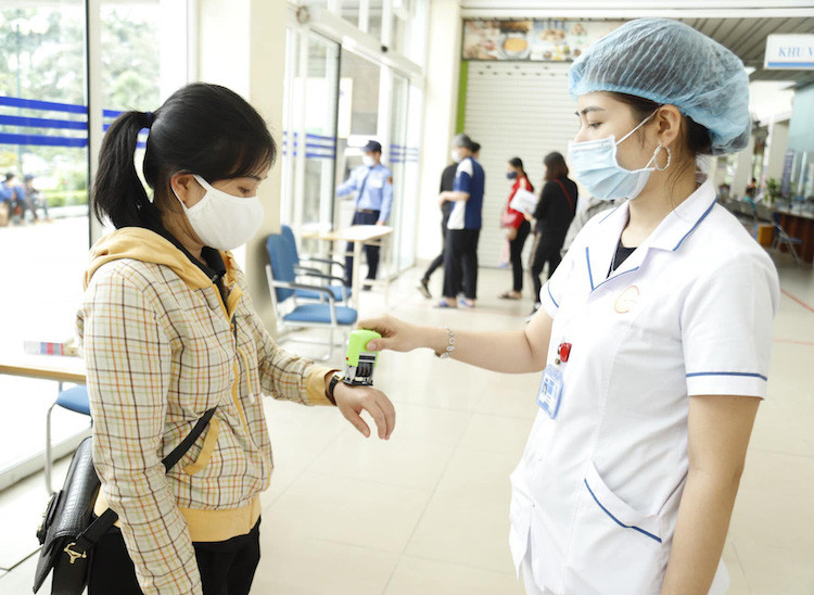 Thêm 10 ca nhiễm mới Covid-19 liên quan Bệnh viện Đà Nẵng, Việt Nam có 652 ca