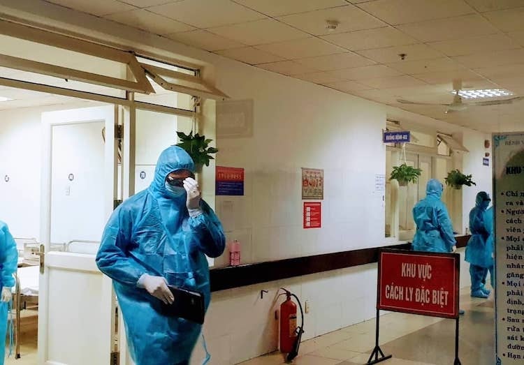 Thêm 1 ca nhiễm mới và 1 ca tử vong, Việt Nam có 930 ca bệnh Covid-19 và 22 ca tử vong