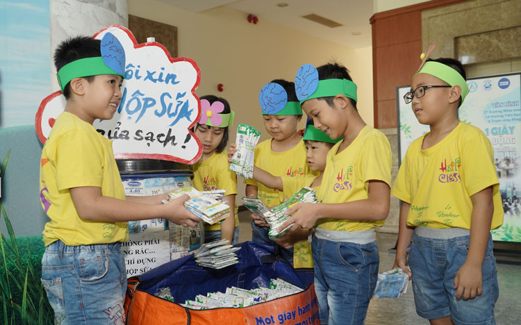 Tetra Pak mở rộng chương trình tái chế học đường đến 1.600 trường học
