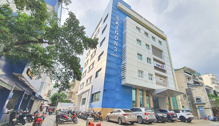 Sài Gòn 3 Group đang có tòa nhà cho thuê tại số 140 Nguyễn Văn Thủ (ĐaKao, Q.1, TP.HCM).
