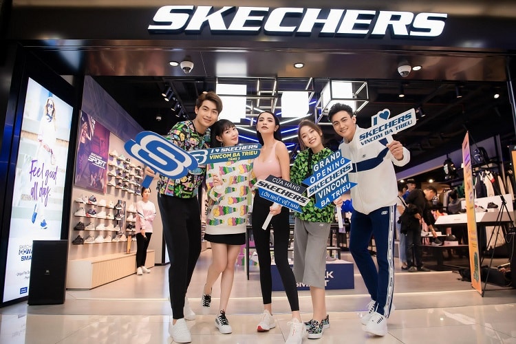 Khai trương cửa hàng lớn nhất của Skechers