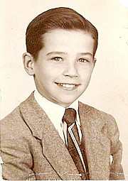 Ông Biden lúc 10 tuổi