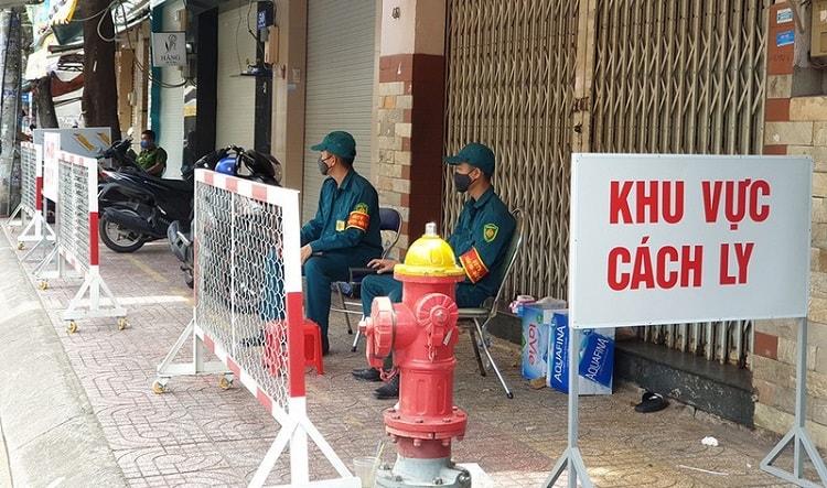 TP.HCM phong tỏa nơi bệnh nhân Covid-19 từng tới, xét nghiệm hơn 100 người tiếp xúc gần