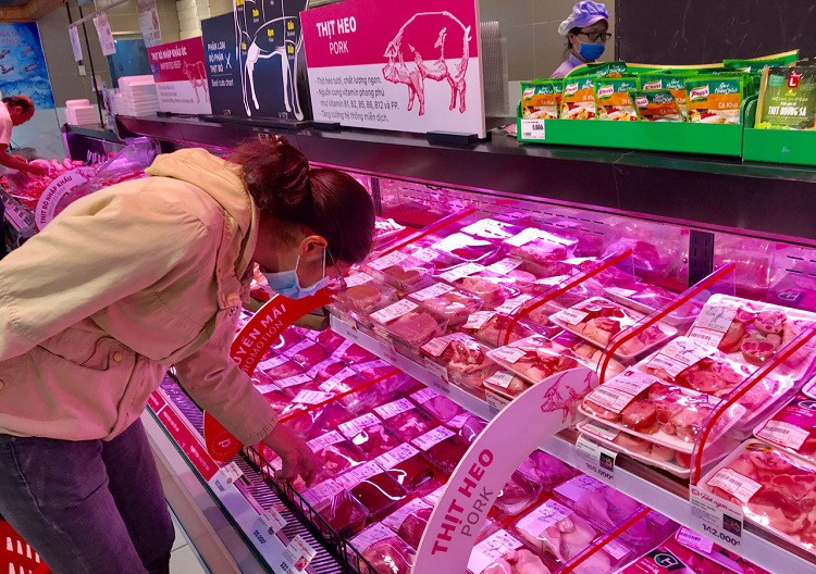 Nhập khẩu thịt heo tăng gấp 4 so với năm ngoái