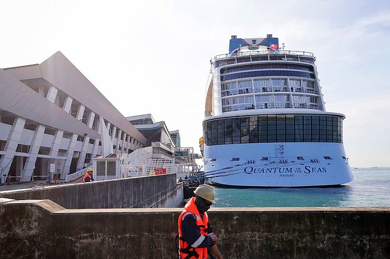 Singapore: Du thuyền gấp rút về bến khi có hành khách nhiễm Covid-19