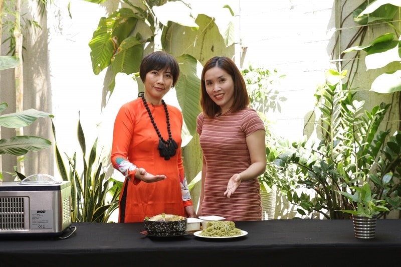 Gà tre hầm sâm tươi - món ngon bổ dưỡng cho người bận rộn