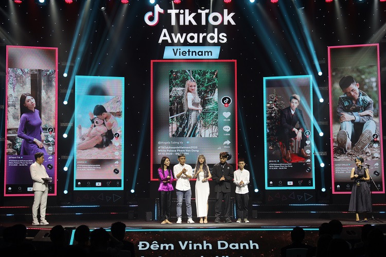 “Vũ điệu rửa tay” và “Ghen Cô Vy” cùng ẵm giải tại TikTok Awards 2020