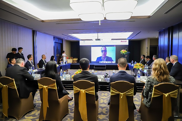 Ông Rajeev Menon –  Chủ tịch tập đoàn Marriott International khu vực châu Á Thái Bình Dương (không bao gồm Trung Quốc) phát biểu tại lễ ký kết