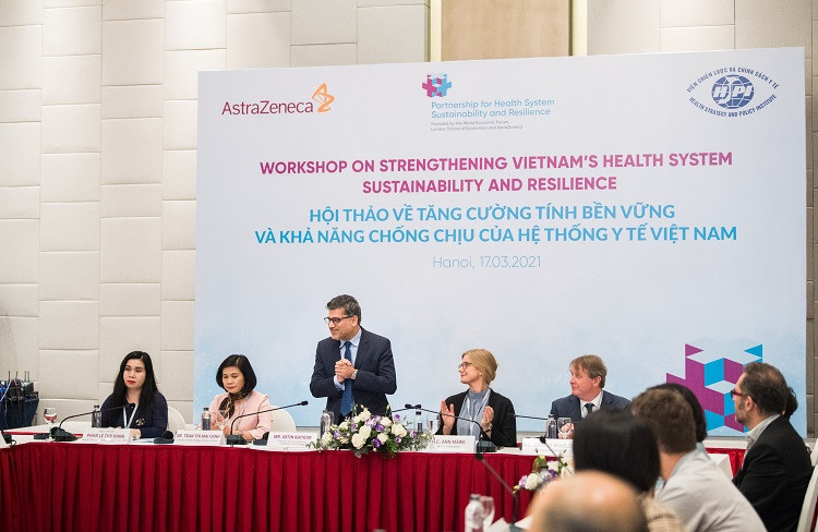 Chuyên gia y tế Việt Nam đề xuất giải pháp củng cố hệ thống y tế quốc gia