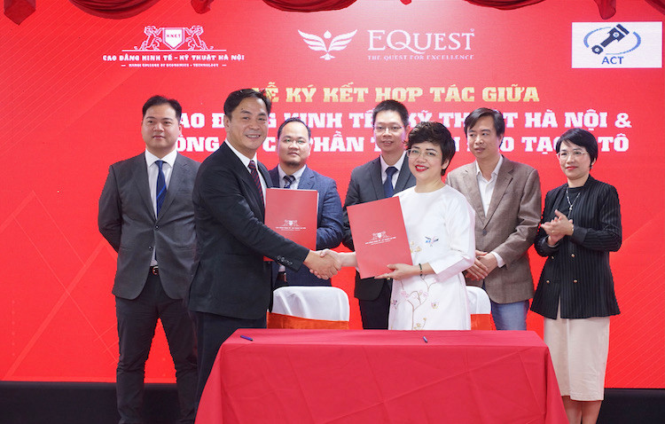 Cao đẳng Kinh tế - Kỹ thuật Hà Nội ký kết với 6 doanh nghiệp
