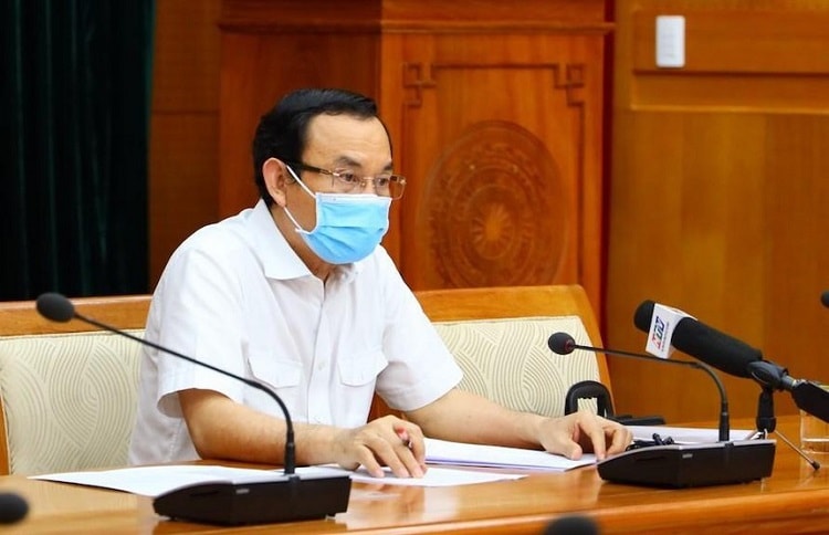 Bí thư Nguyễn Văn Nên cho biết hầu hết ca nhiễm hiện nay được phát hiện trong khu cách ly. Ảnh: HMC.