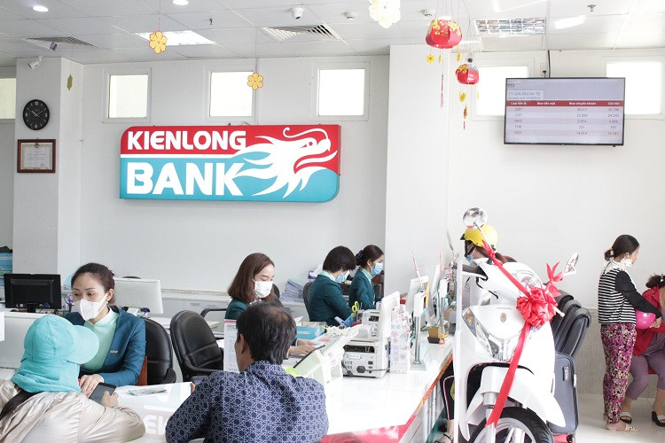 “Lướt Kienlongbank JCB, đón vận may, quà về tay” cùng Kienlongbank