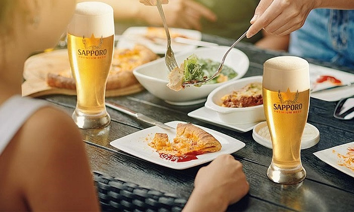 Sự tinh tế trong công thức rót bia chuẩn tận hưởng Sapporo