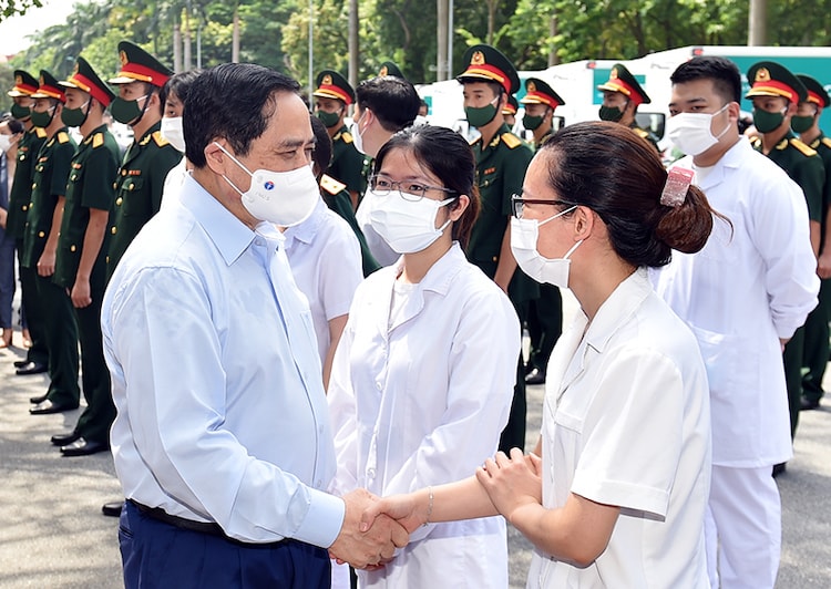 Thủ tướng gửi thư động viên lực lượng tuyến đầu phòng, chống Covid-19