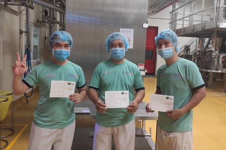 Tập thể Mondelez Kinh Đô đồng lòng vượt qua khó khăn để đảm bảo cung ứng thực phẩm, hàng thiết yếu cho thị trường
