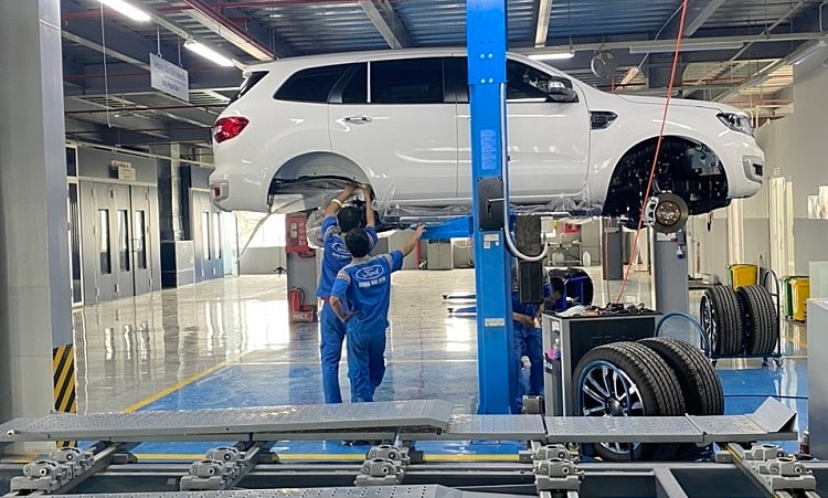 Phục vụ tốt nhất nhu cầu của khách hàng là ưu tiên hàng đầu của Suối Tiên Ford