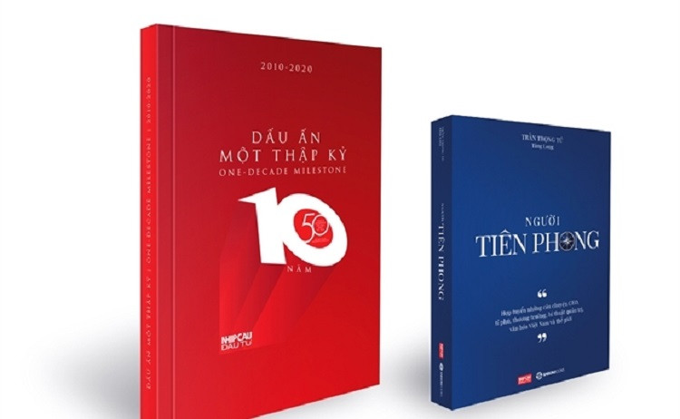 Hai ấn phẩm “Người tiên phong” và “Dấu ấn một thập kỷ” ra mắt vào dịp kỷ niệm Ngày Doanh nhân Việt Nam