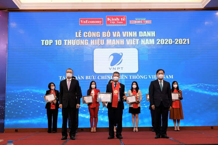 VNPT được vinh danh Top 10 thương hiệu mạnh Việt Nam 2020-2021