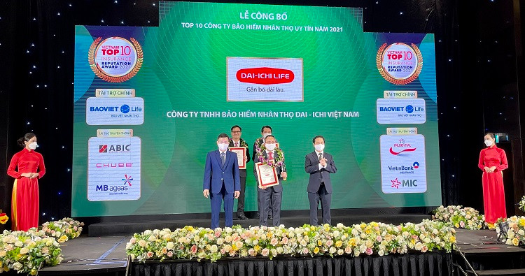 Dai-ichi Life Việt Nam đạt danh hiệu Top 3 Công ty Bảo hiểm nhân thọ uy tín năm 2021