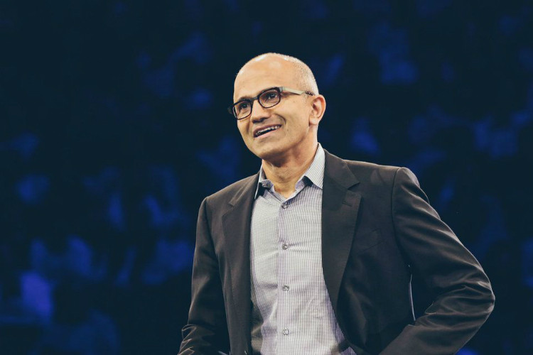 CEO Microsoft tại một sự kiện vào năm 2014