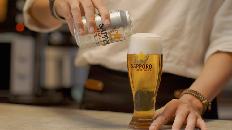 Bia Sapporo đạt chuẩn sạch trong bắt mắt