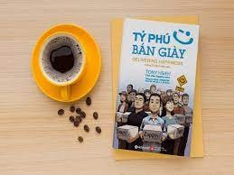 Tỷ phú bán giày