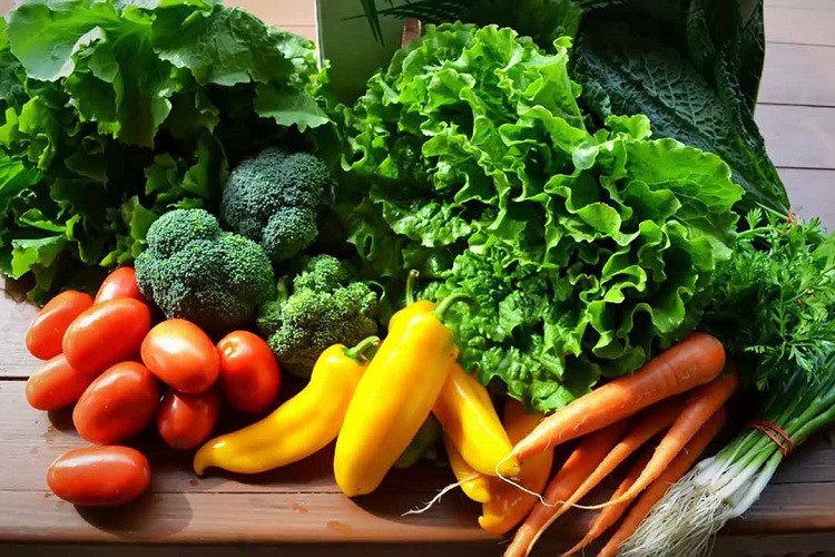 10 thời điểm nên kiêng ăn rau