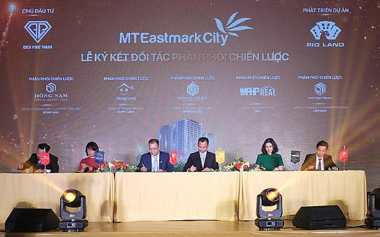 Được phát triển và phân phối bởi những đơn vị uy tín, MT Eastmark City hứa hẹn trở thành biểu tượng và chuẩn sống mới tại trung tâm TP.Thủ Đức.