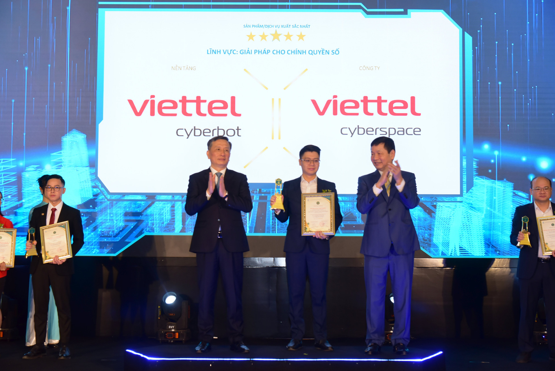 Trợ lý ảo của Viettel giành giải xuất sắc tại Vietnam Smart City Awards