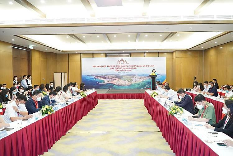 Toàn cảnh Hội nghị Hợp tác Xúc tiến đầu tư, thương mại và du lịch tỉnh Kiên Giang