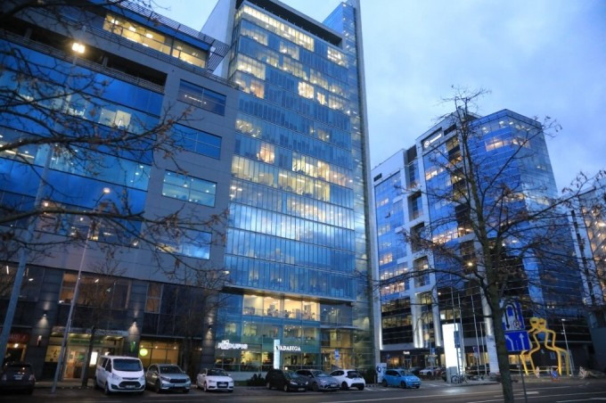 Tòa nhà nơi đặt văn phòng đại diện của đảo Đài Loan ở thủ đô Vilnius, Litva hôm 18/11. Ảnh: AFP