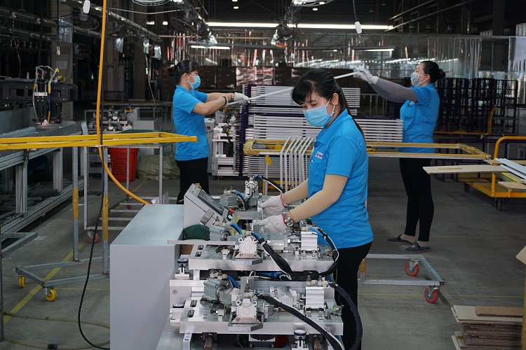 Việt Nam tăng tốc sản xuất, chuỗi cung ứng toàn cầu sẽ được gỡ nút thắt