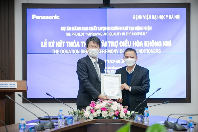 Panasonic trao tặng điều hòa tích hợp công nghệ lọc khí NanoeTM X