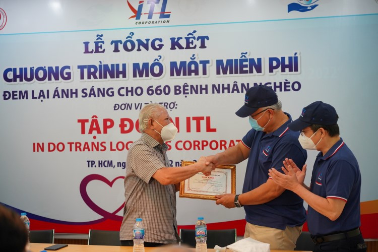 Hội Bảo trợ Bệnh nhân nghèo TP.HCM khen tặng nghĩa cử của Tập đoàn ITL