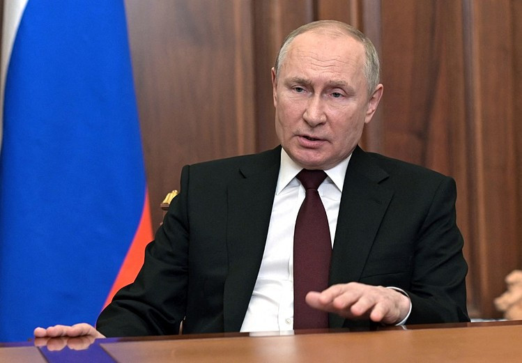 Tổng thống Nga Vladimir Putin phát biểu tại Điện Kremlin hôm 21/2. Ảnh: AFP.