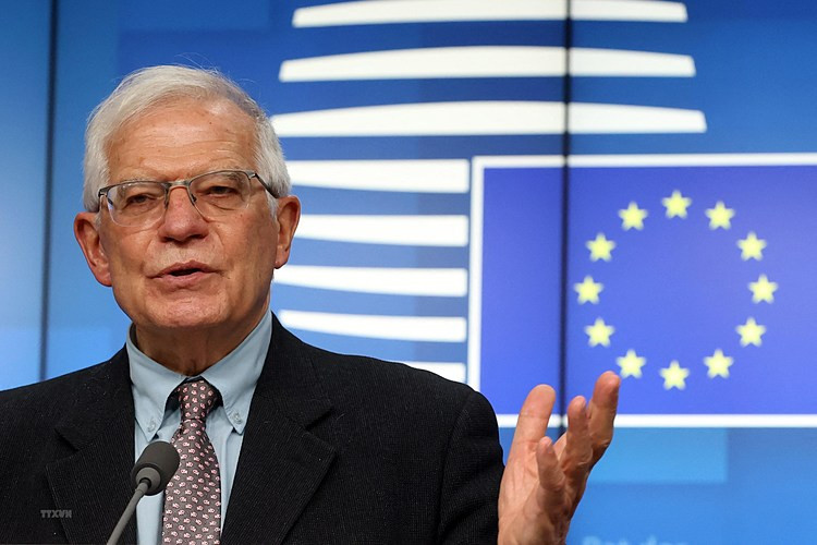 Đại diện cấp cao về chính sách an ninh và đối ngoại của Liên minh châu Âu (EU) Josep Borrell ngày 28/2 cho biết mọi nỗ lực trở thành thành viên khối này đều có thể "mất nhiều năm."