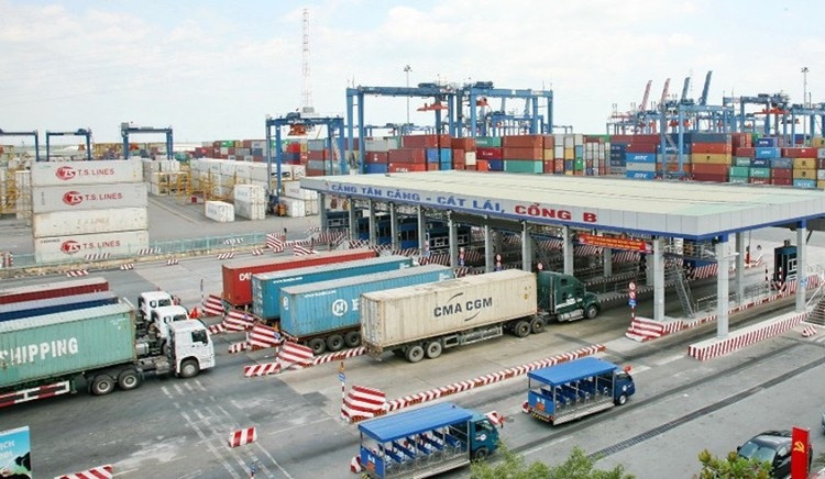 TP.HCM: Hơn 7 tỷ đồng trong ngày đầu thu phí hạ tầng cảng biển